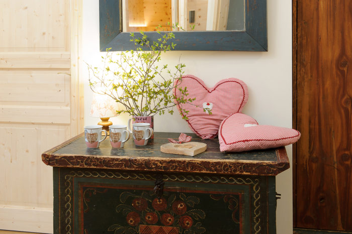 Truhe - Herz - Kaffeetasse